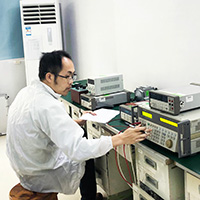 現(xiàn)場校準(zhǔn)儀器設(shè)備和調(diào)試技術(shù)服務(wù) 現(xiàn)場校準(zhǔn)儀器設(shè)備和調(diào)試技術(shù)服務(wù)